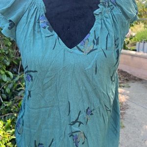 Universal Thread V Neck Teal Blouse